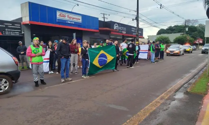 Caminhada de oração marca homenagem da comunidade evangélica aos 66 anos de Palotina