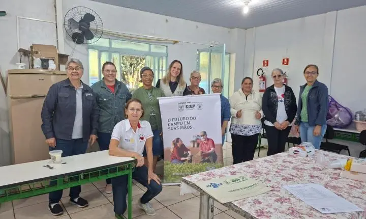 Capacitação ensina receitas à base de milho para mulheres do distrito de São Camilo