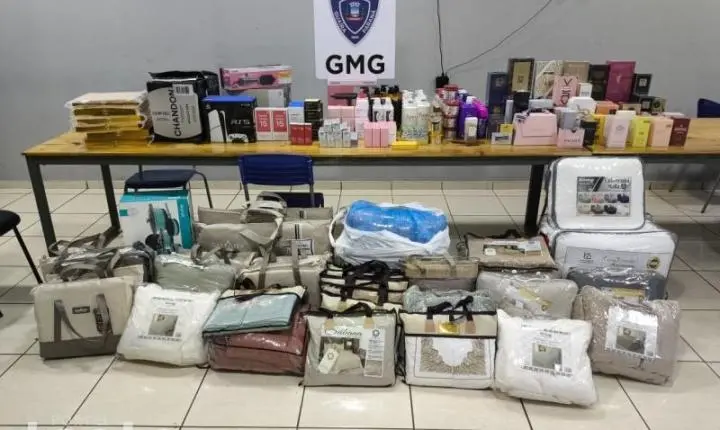 Carga de perfumes, celulares e cosméticos é apreendida pela GM em Guaíra