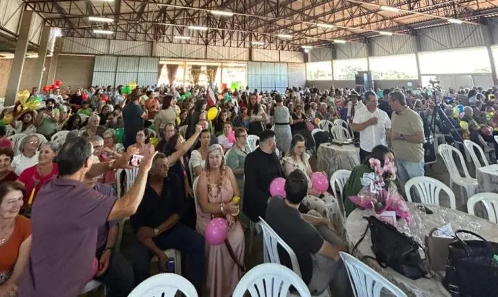 Casal de Maripá brilha na 5ª edição do Miss e Mister Terceira Idade da AMOP em Iguatu