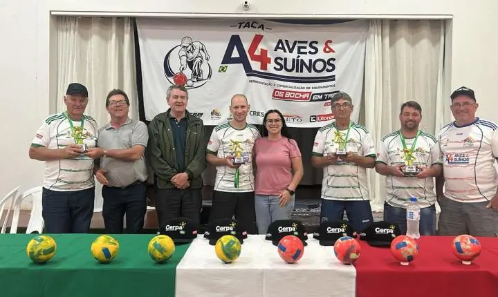 Centro Cultural Italiano conquista título do Municipal de Bocha em Trios em Palotina