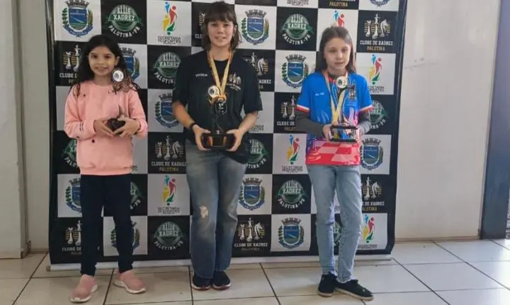 Circuito Municipal de Xadrez movimenta a Casa da Cultura em Palotina