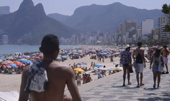 CNDH critica a execução do Programa Tolerância Zero contra ambulantes no Rio
