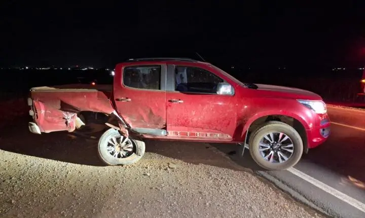 Colisão entre carros deixa cinco pessoas feridas na PR-182 em Palotina