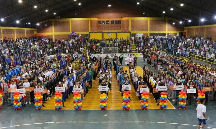 Com 2,5 mil participantes, Terra Roxa sedia fase regional dos 72º Jogos Escolares do Paraná 