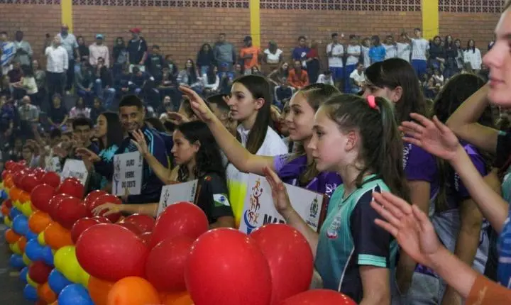 Com 2,5 mil participantes, Terra Roxa sedia fase regional dos 72º Jogos Escolares do Paraná 