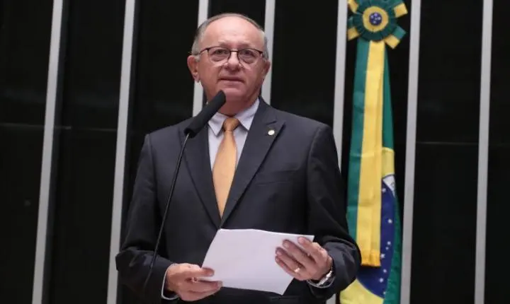 Gestão de riscos e desastres deve ser inclusiva para pessoas com deficiência, decide comissão