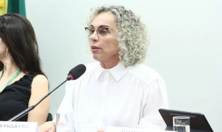 Comissão da Câmara aprova política nacional de saúde nas escolas