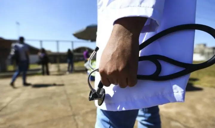 Comissão mista analisa MP 1370/26 sobre prova obrigatória para Medicina nesta terça
