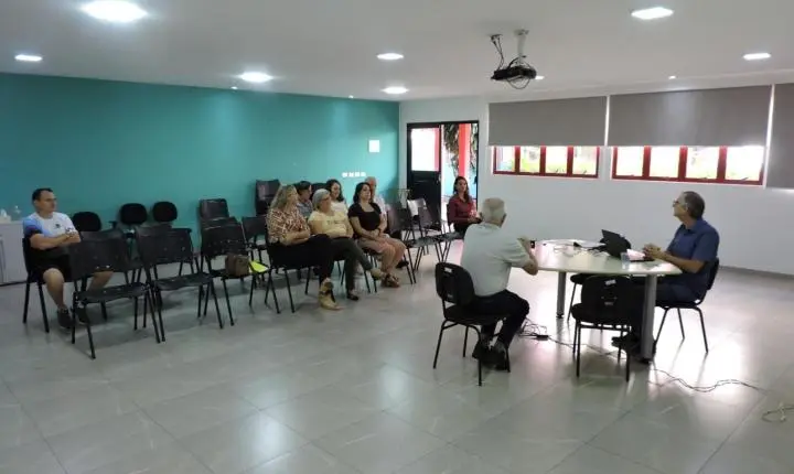 Conselho Municipal dos Direitos da Pessoa com Deficiência delibera sobre adesão a repasse estadual