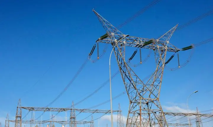 Governo decreta expansão do mercado livre de energia para residências a partir de 2028