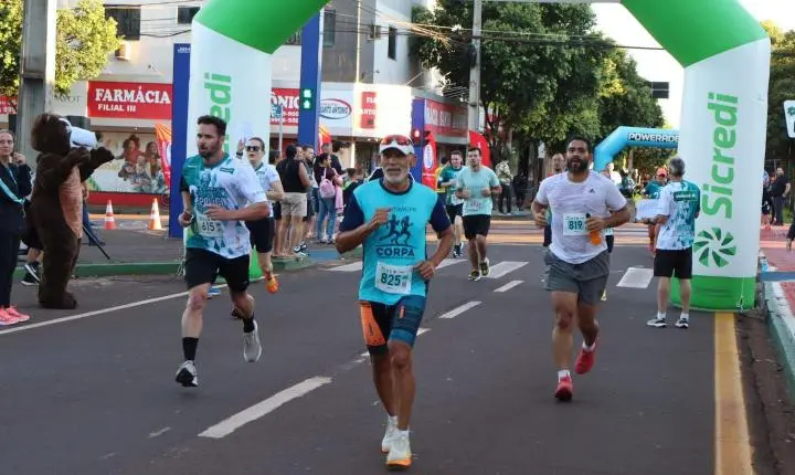 Corra com a Polícia Militar: corrida de rua reúne mais de 800 participantes e movimenta Palotina