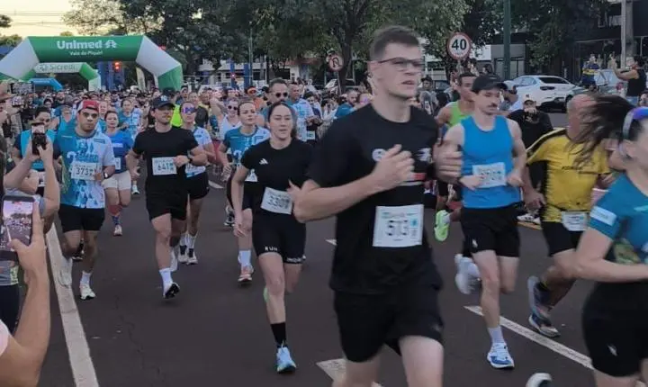 Corra com a Polícia Militar: corrida de rua reúne mais de 800 participantes e movimenta Palotina