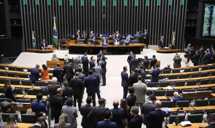 Recorde histórico: bancada feminina cresce no Congresso Nacional em 2026