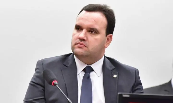 Deputado Luciano Amaral solicita ao Ministério Público Federal investigação contra Sports Media