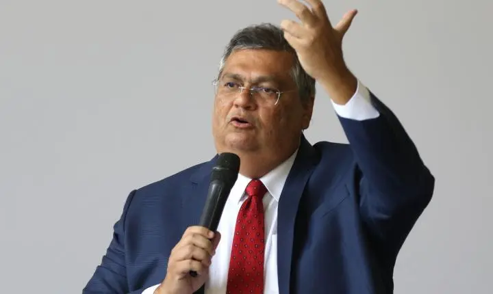 STF determina bloqueio de bens de Valdemar Costa Neto por suspeitas em emendas