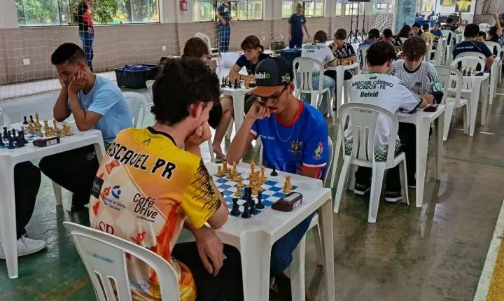 Enxadristas de Palotina conquistam três medalhas em etapa regional do Circuito Sesc