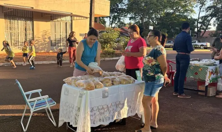 Escola Municipal Castro Alves encerra Mostra do projeto Finanças na Mochila