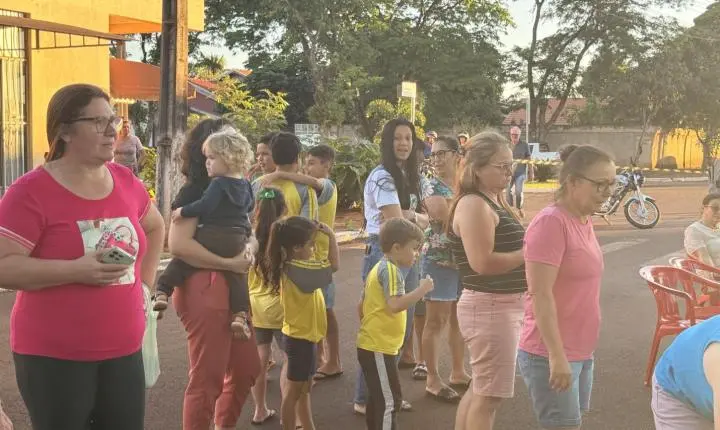 Escola Municipal Castro Alves encerra Mostra do projeto Finanças na Mochila