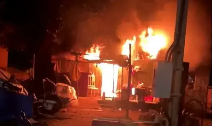 Fogo destrói casa em Terra Roxa e polícia deve investigar suspeita de incêndio criminoso