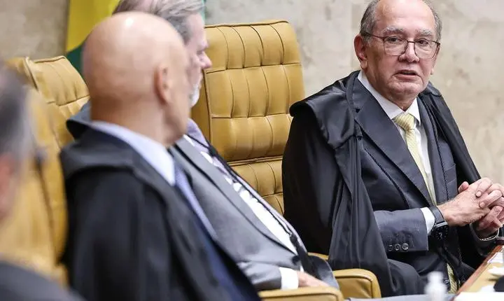 Gilmar Mendes exige no STF acesso completo aos dados do celular de Vorcaro