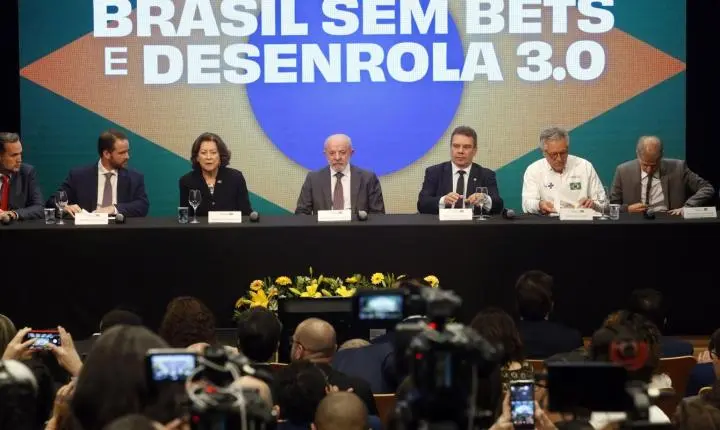 Governo lança o Desenrola Brasil 3.0 com compra direta de dívidas pela União
