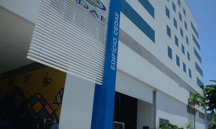 Governo do RJ aponta desvios na Cedae Saúde de R$ 400 milhões