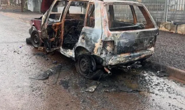 Homem é preso em Palotina após incendiar carro da ex-companheira no Parque Industrial