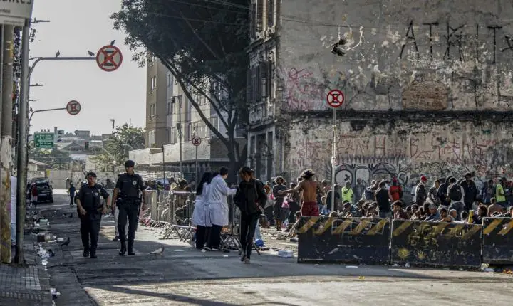 Ex-guardas civis condenados por tráfico de armas e bloqueadores na Cracolândia