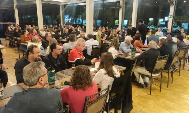 Lideranças políticas e empresariais debatem cenário eleitoral em encontro com pré-candidatos em Palotina