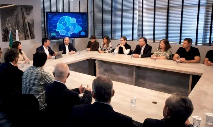 Luiz Ernesto destaca participação popular na construção do plano de governo de Sergio Moro
