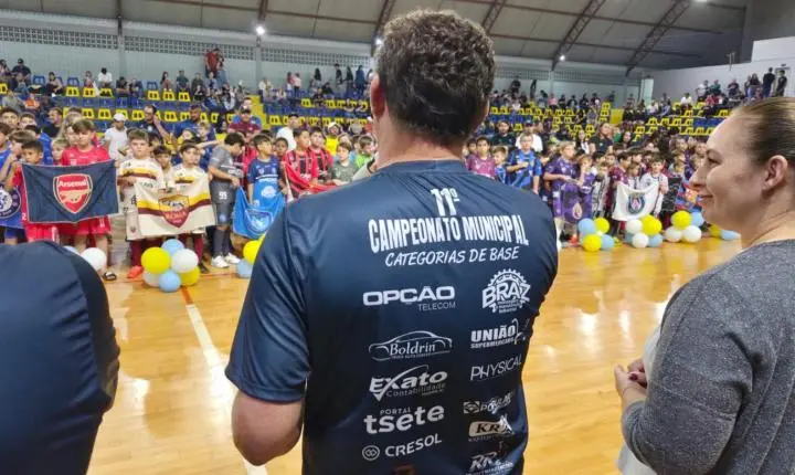  Maripá abre 11º Campeonato Municipal de Futsal de Base com 23 equipes e cerca de 300 atletas