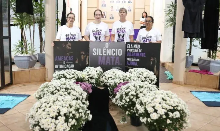 Maripá promove ação de conscientização contra a violência à mulher mesmo com chuva