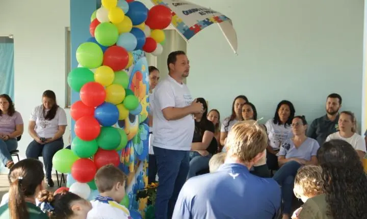 Maripá promove ação de conscientização no Dia Mundial do Autismo com plantio de girassóis