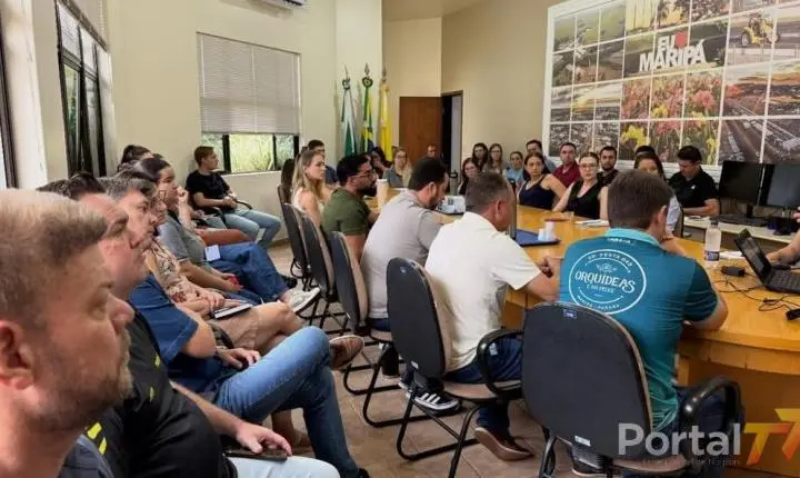 Maripá realiza reunião estratégica para fortalecer gestão e aprimorar processos licitatórios