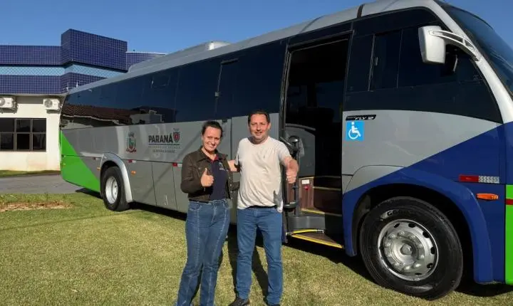 Maripá recebe novo ônibus para transporte de pacientes com investimento superior a R$ 700 mil