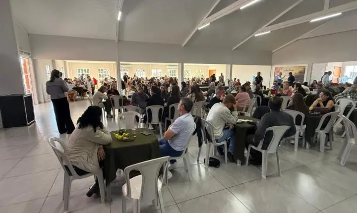 Maripá reinaugura Centro Comunitário dos Idosos de Candeia após ampla revitalização e investimento superior a R$ 800 mil