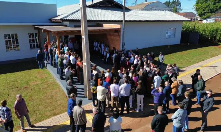 Maripá reinaugura Centro Comunitário dos Idosos de Candeia após ampla revitalização e investimento superior a R$ 800 mil
