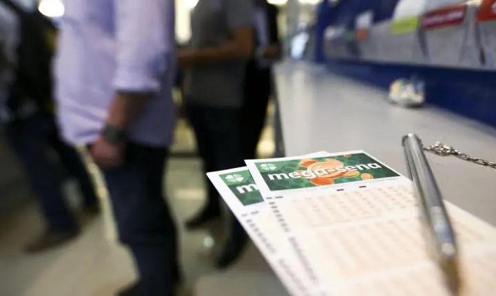 Mega-Sena acumulada vai a R$ 50 milhões após ninguém acertar as dezenas