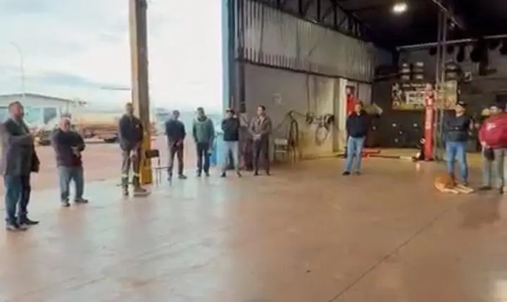 Momentos de oração com pastores da AME