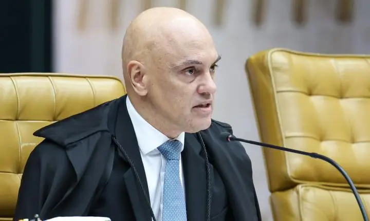 Moraes encaminha ao presidente do STF a investigação contra André Mendonça