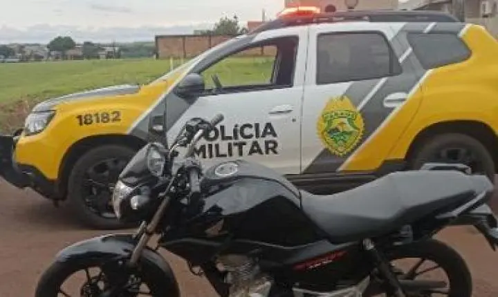 MOTO SEM RETROVISORES E COM PLACA DOBRADA É APREENDIDA EM PALOTINA