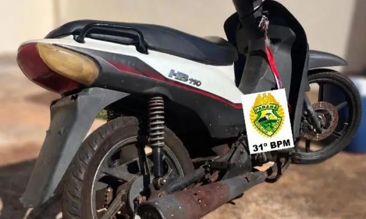Motocicleta sem placa e conduzida por mulher sem habilitação é apreendida pela Polícia Militar em Palotina