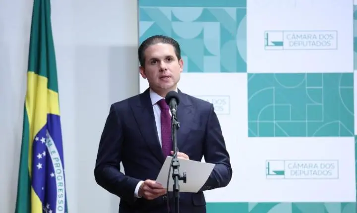 Hugo Motta critica novas tarifas dos EUA e defende setor produtivo com a Lei da Reciprocidade Econômica