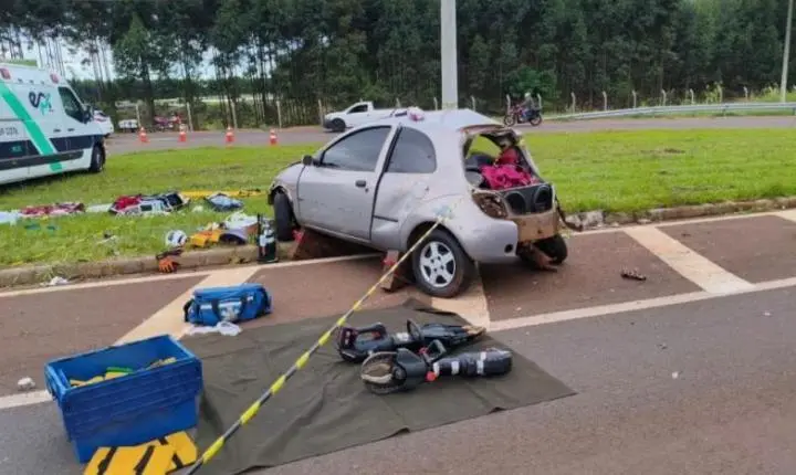 Mulher morre e outra fica ferida em acidente na PR-272 entre Francisco Alves e Iporã