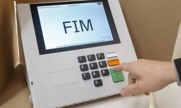 Balanço inicial aponta 467 urnas eletrônicas trocadas nas primeiras horas