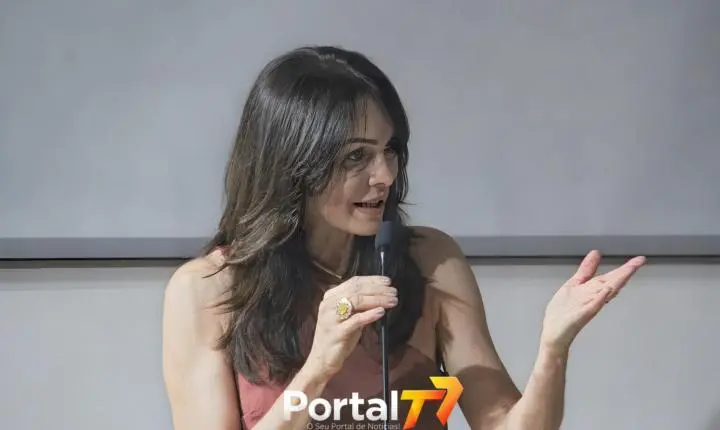 Noite de reflexão: evento na Câmara de Palotina destaca desafios das mulheres