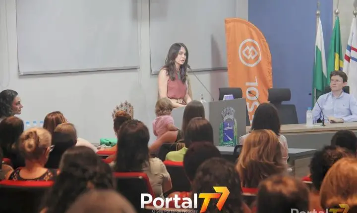 Noite de reflexão: evento na Câmara de Palotina destaca desafios das mulheres