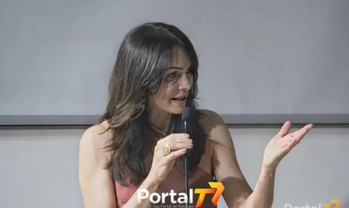 Noite de reflexão: evento na Câmara de Palotina destaca desafios das mulheres