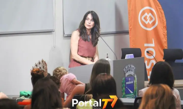 Noite de reflexão: evento na Câmara de Palotina destaca desafios das mulheres